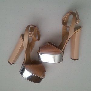 Betty Platform Velvet Sandal
